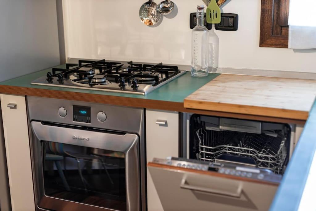 Treviso Suite, Con Parcheggio Gratuito Exteriör bild